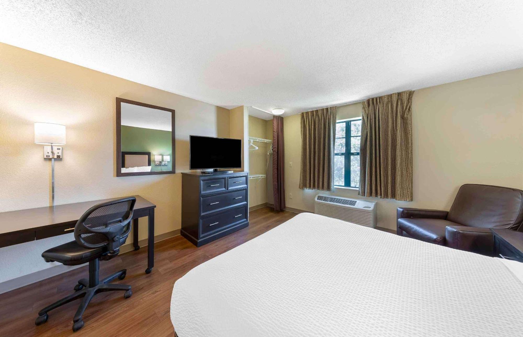 Extended Stay America Suites - Norwalk - Stamford Exterior foto